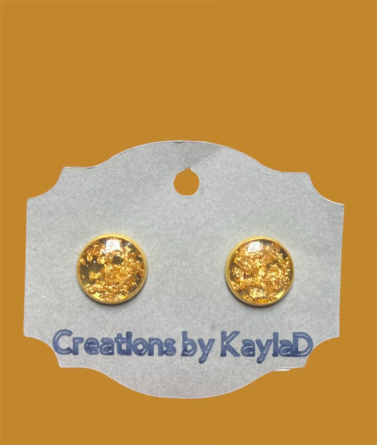 #104 gold flakes studs