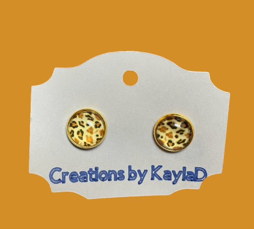 #119 Cheetah Print Studs