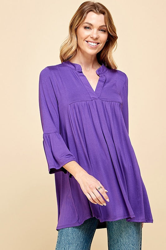 WOMEN SOLID V NECK FLARED 3/4 SLEEVE TOP